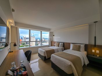 apartment em SHS Quadra 4 Bloco I, Asa Sul - Brasília - DF