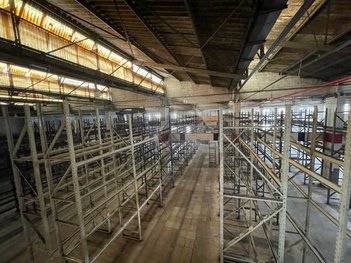 industrial em Vinte e Quatro de Fevereiro, Casa Branca - Santo André - SP