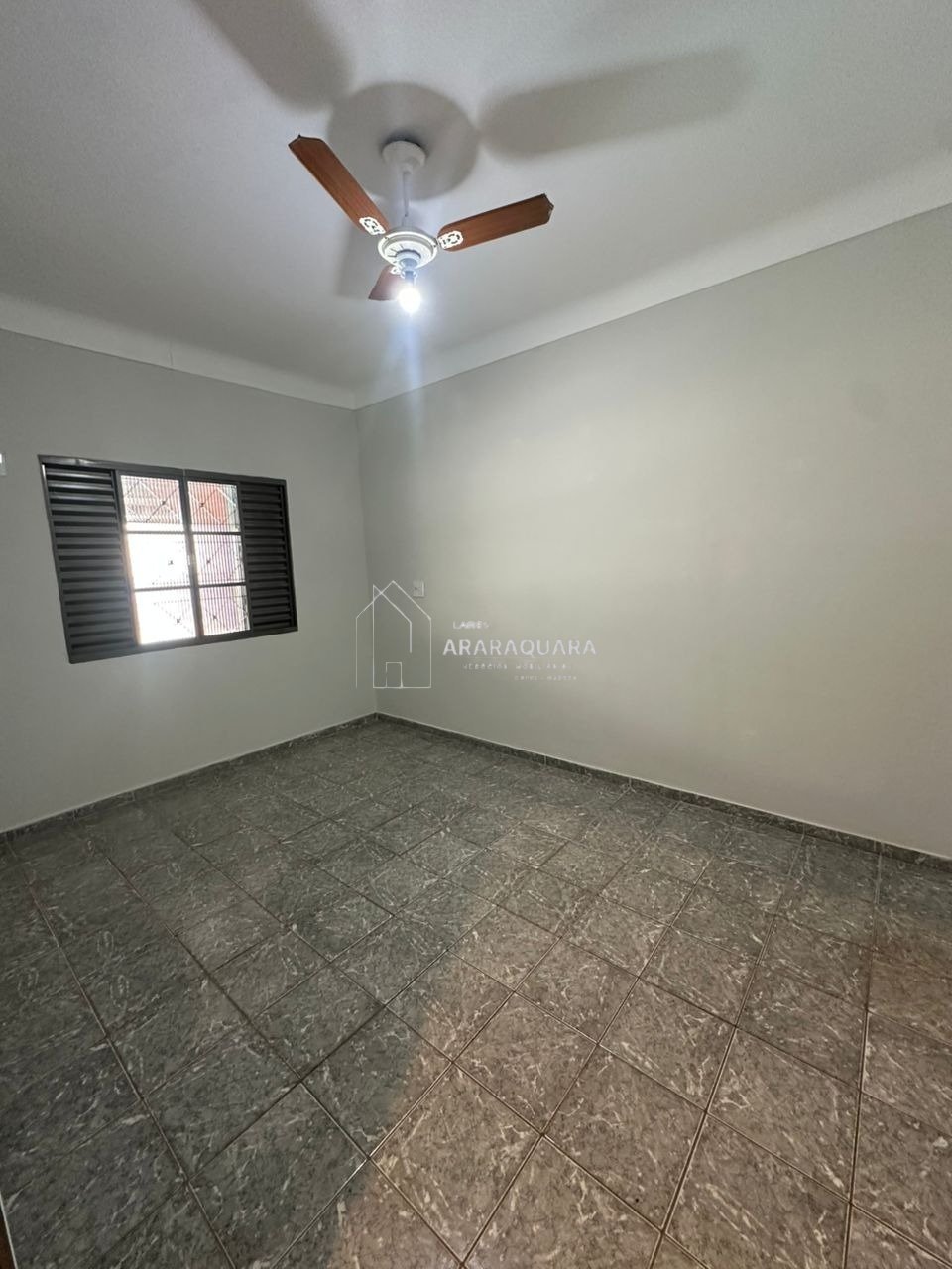 0c54a6b6-9bdd-46d7-9d4d-dff37ab18d90