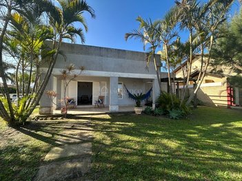 house em Avenida Jaçanã, Atlântida - Xangri-Lá - RS