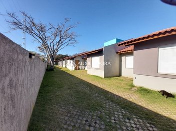 house em Rua Santa Mônica, Ponta Grossa - Porto Alegre - RS