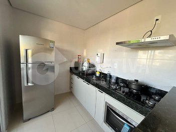 apartment em Rua Nelson de Oliveira, Santa Mônica - Uberlândia - MG