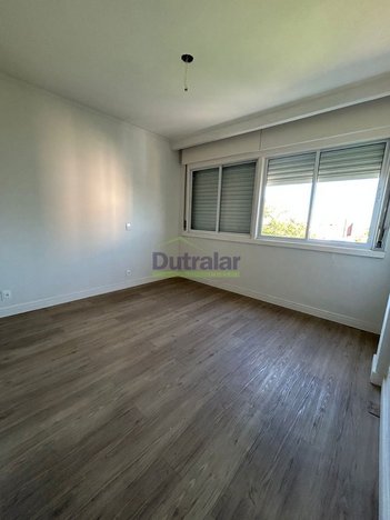 office em Rua General Neto, Centro - Rio Grande - RS