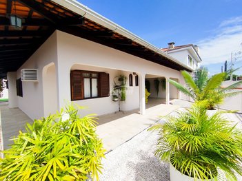 house em Rua Helene Ohf, Água Verde - Blumenau - SC
