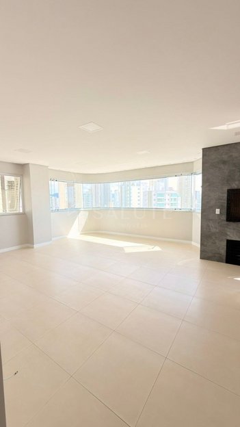 apartment em Rua 3158, Centro - Balneário Camboriú - SC