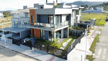 house em Rua Lidio Crispim, Ferraz - Garopaba - SC