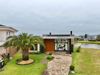 house em Avenida Diamante, Rainha do Mar - Xangri-Lá - RS