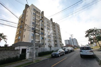 apartment em Rua Alberto Kosop, Pinheirinho - Curitiba - PR