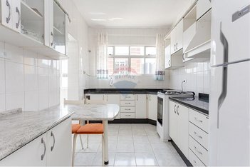 apartment em Rua André de Barros, Centro - Curitiba - PR