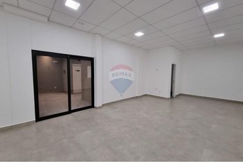 office em Avenida Marcelo Stefani, Jardim do Lago - Bragança Paulista - SP