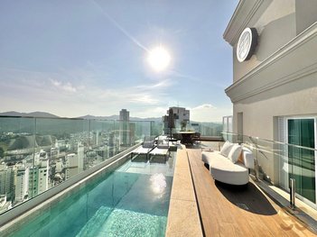 apartment em Rua João Francisco dos Santos, Pioneiros - Balneário Camboriú - SC