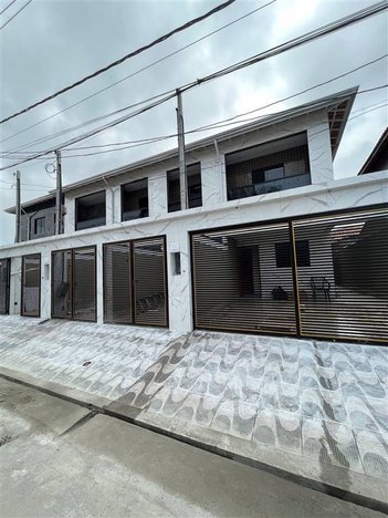 house em Rua Dino Tognini, Caiçara - Praia Grande - SP