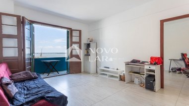 apartment em Rua Vigário José Inácio, Centro Histórico - Porto Alegre - RS
