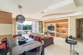 apartment em Rua Mário Leitão, Petrópolis - Porto Alegre - RS