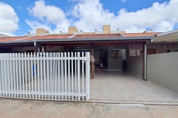 house em Rua Aníbal Silva, Parque da Fonte - São José dos Pinhais - PR