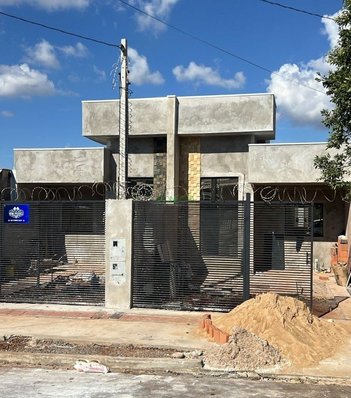 house em Rua Araracanga, Santa Rita 1 - Londrina - PR