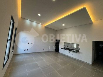 house em Rua Mário Quintana, Novo Mundo - Uberlândia - MG