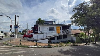 commercial_building em Rua Joaquim Vilac, Vila Teixeira - Campinas - SP