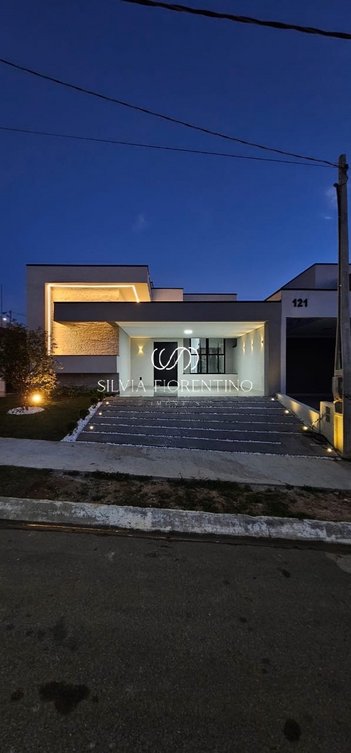 house em Rua Luiz Francisco dos Santos, Vale dos Cristais - Taubaté - SP