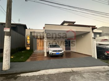 house em Avenida Independência, Jardim Independência - Taubaté - SP