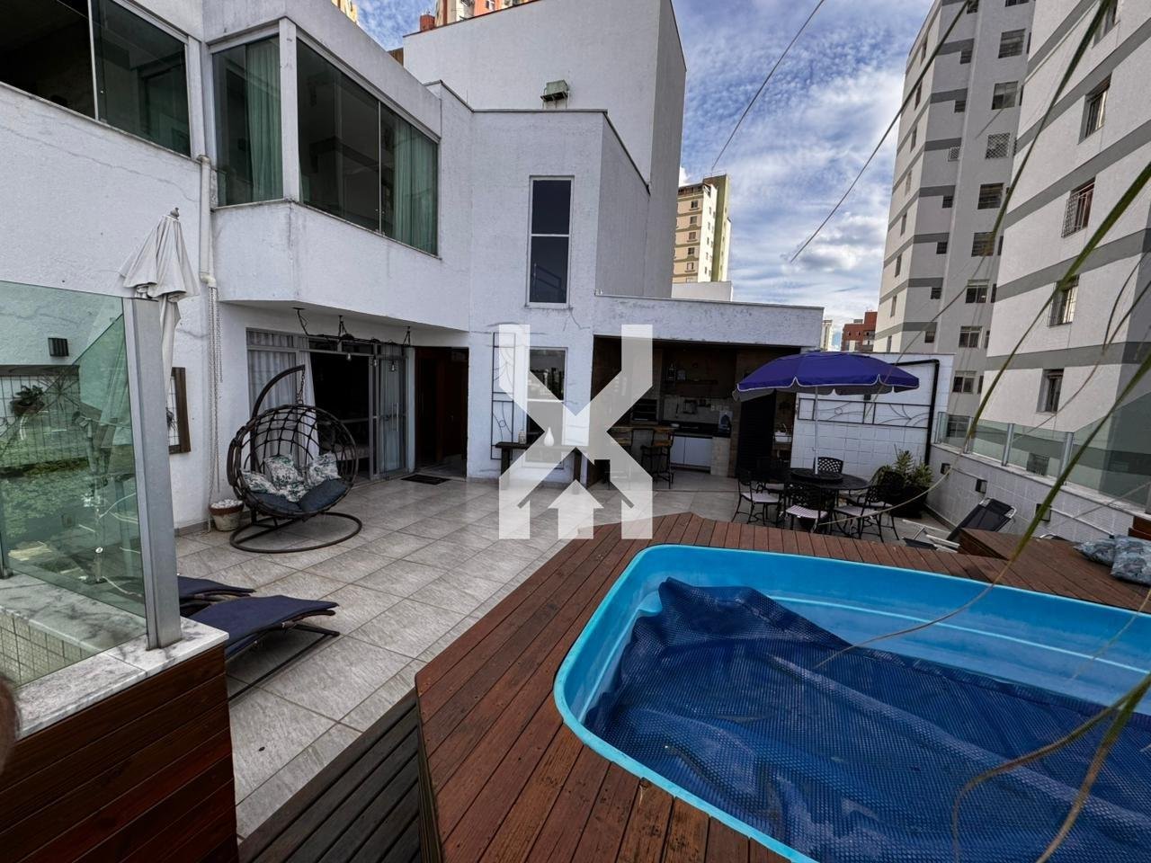 Cobertura com 4 quartos — Sagrada Família, Belo Horizonte