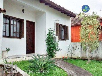 house em São Francisco, Nossa Senhora das Graças - Canoas - RS