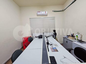 office em Avenida Afonso Pena, Brasil - Uberlândia - MG