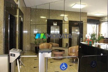 office em Rua Pernambuco, Funcionários - Belo Horizonte - MG