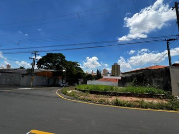 land_lot em Rua Marcelo Tupinambá, Parque Santa Cecília - Piracicaba - SP