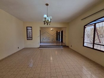 house em Rua Doutor Miguel Vieira Ferreira, Vila Pinheiro - Pirassununga - SP