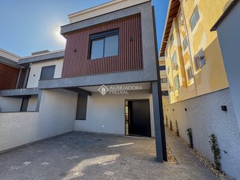 house em Servidão Maria Tomasia Cabral, Ingleses do Rio Vermelho - Florianópolis - SC
