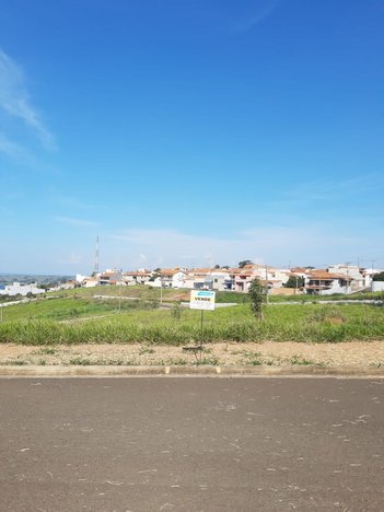 land_lot em Rua Padre Theotonio Alberto Ribeiro, Residencial Nenê Garpelli - Laranjal Paulista - SP