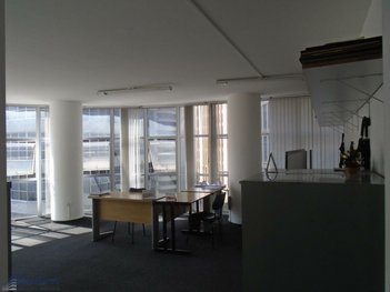 office em Rua José Bonifácio, Sé - São Paulo - SP