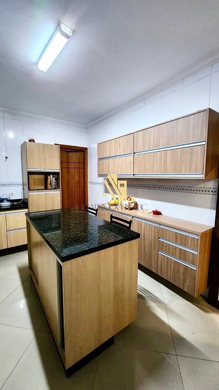 WhatsApp Image 2025-11-10 at 10.16