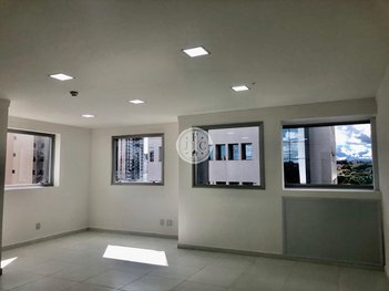 office em Avenida Maurílio Biagi, Ribeirânia - Ribeirão Preto - SP