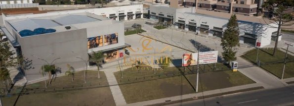 business em Avenida Senador Salgado Filho, Uberaba - Curitiba - PR