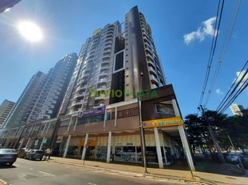apartment em Avenida Advogado Horácio Raccanello Filho, Zona 07 - Maringá - PR