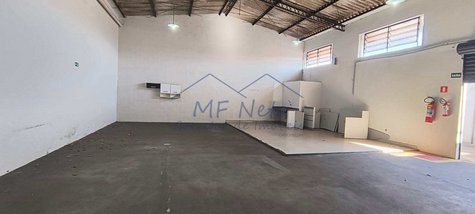 office em Avenida Newton Prado, Centro - Pirassununga - SP