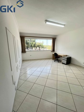 commercial_building em Avenida Avareí, Jardim Santa Maria - Jacareí - SP