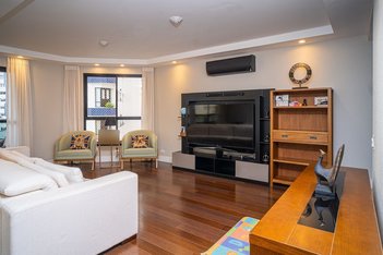 apartment em Rua Araguari, Vila Uberabinha - São Paulo - SP