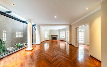 house em Rua Itapirapuã, Jardim América - São Paulo - SP