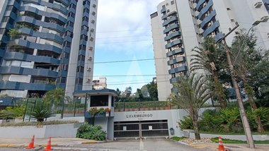 apartment em Rua Leopoldo Fischer, Atiradores - Joinville - SC