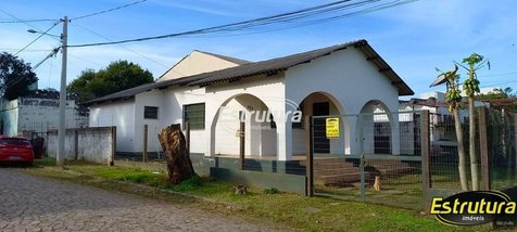house em Rua Onze de Julho, Camobi - Santa Maria - RS