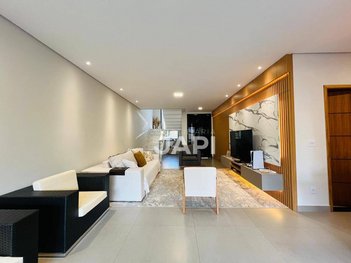 house em Avenida Antônio Pincinato, Recanto Quarto Centenário - Jundiaí - SP