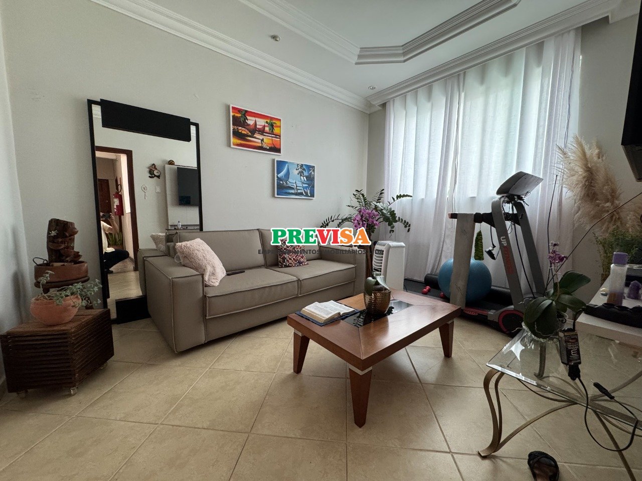 Apartamento com 2 quartos — Sagrada Família, Belo Horizonte