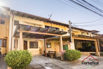 house em Avenida Edgar Pires de Castro, Hípica - Porto Alegre - RS