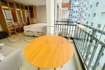 apartment em Rua Cardeal Arcoverde, Pinheiros - São Paulo - SP