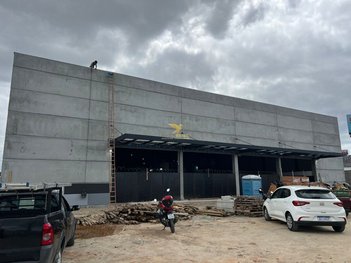 industrial em Avenida Gentil Reinaldo Cordioli, Passa Vinte - Palhoça - SC