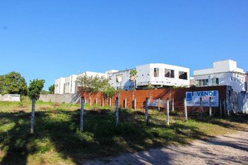 land_lot em Rua Joaquim Ferreira, Lagoa Redonda - Fortaleza - CE