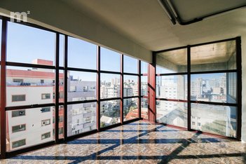 office em Avenida Júlio de Castilhos, São Pelegrino - Caxias do Sul - RS